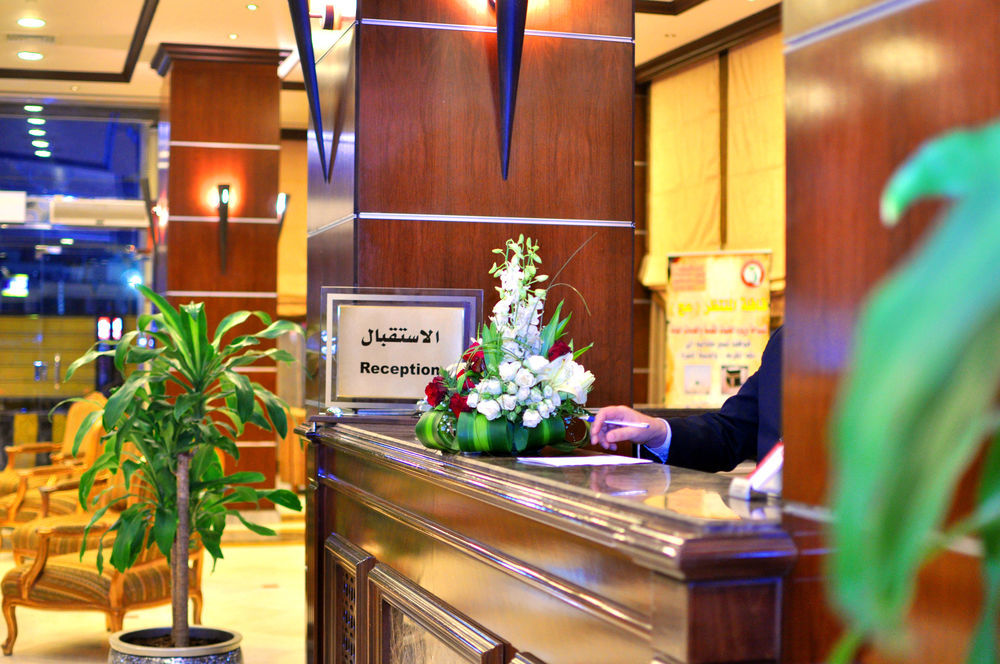 Zowar International Hotel Медина Экстерьер фото