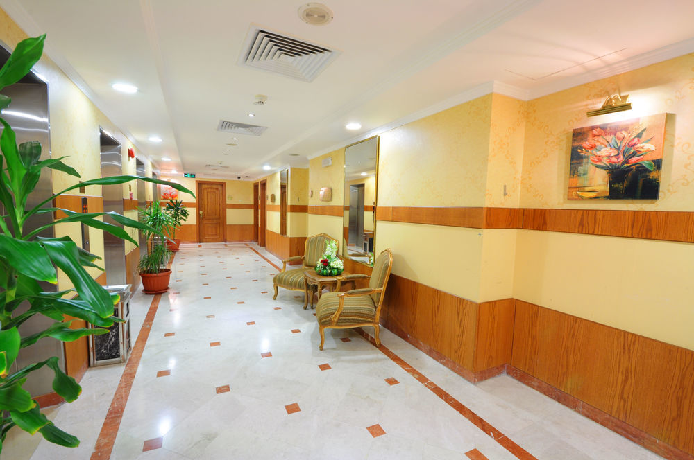 Zowar International Hotel Медина Экстерьер фото