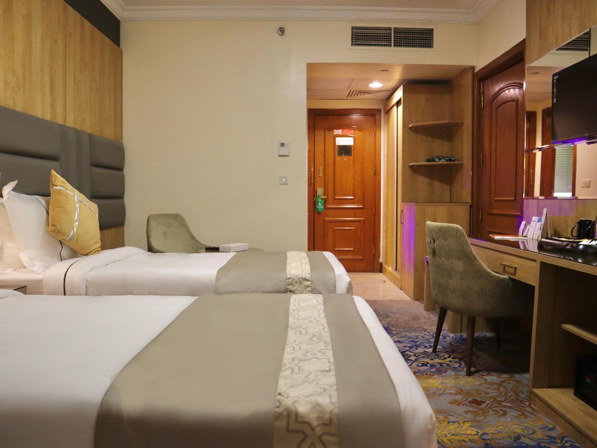 Zowar International Hotel Медина Экстерьер фото